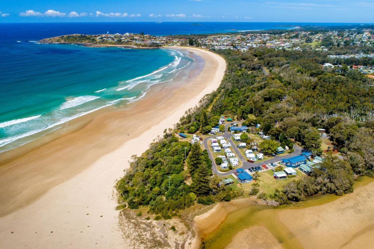 Woolgoolga Lakeside Holiday Park Hotel ภายนอก รูปภาพ